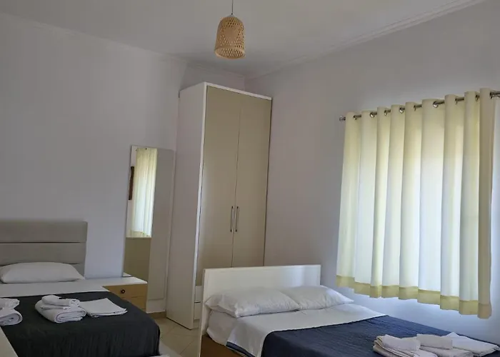 Saranda Landscape דירה